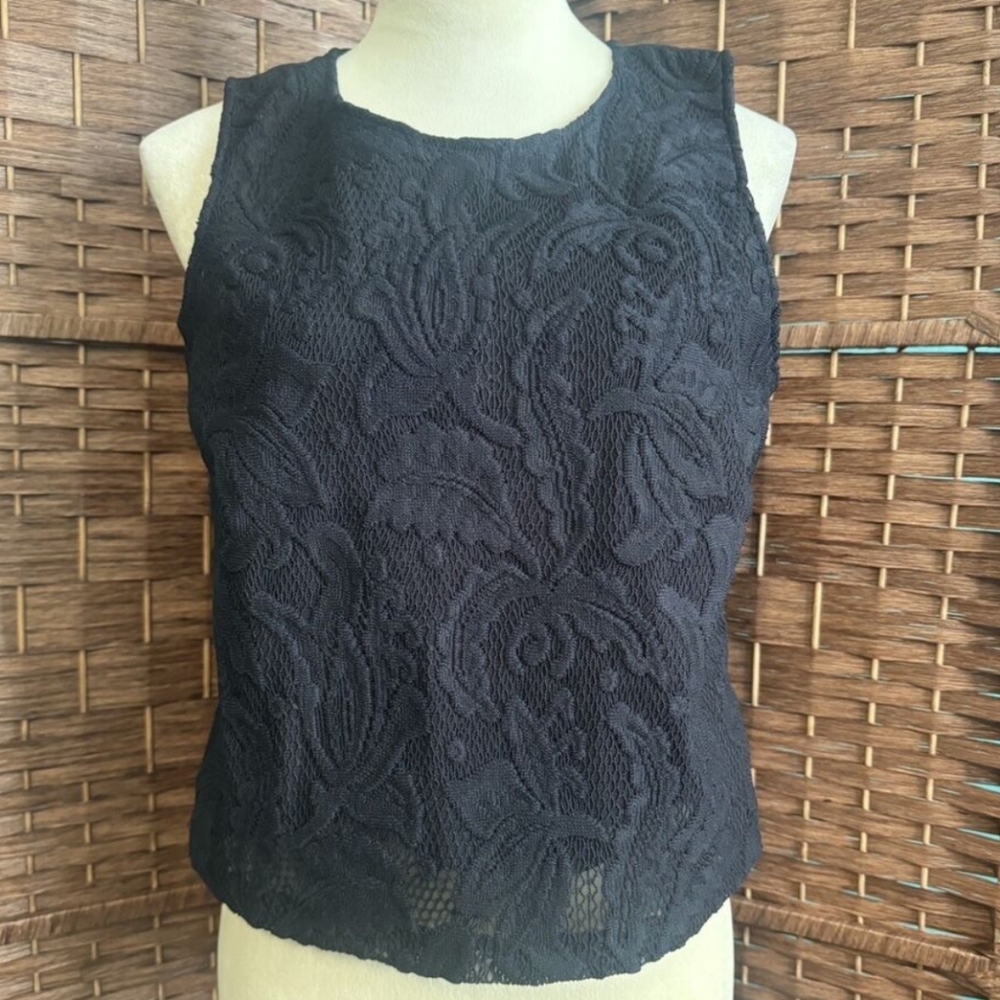 🔥Clearance🔥 Elegant Navy Lace Sleeveless Top